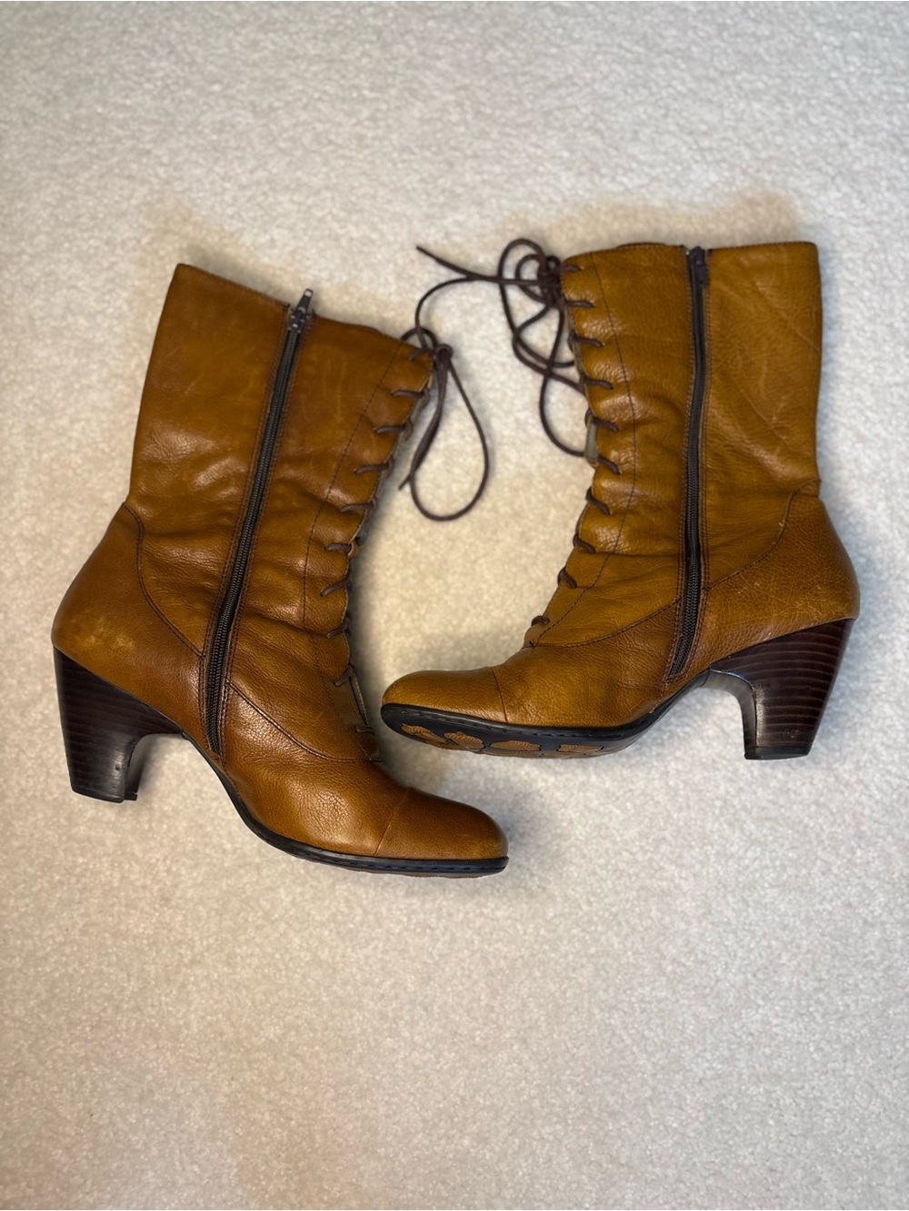 BORN FULL GRAIN LEATHER LACE UP GRANNY BOOTS SIZE 10 VICTORIAN - Picture 2 of 16